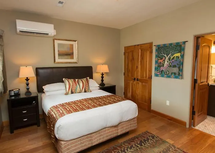 Best Hotels in Hood River, Oregon
